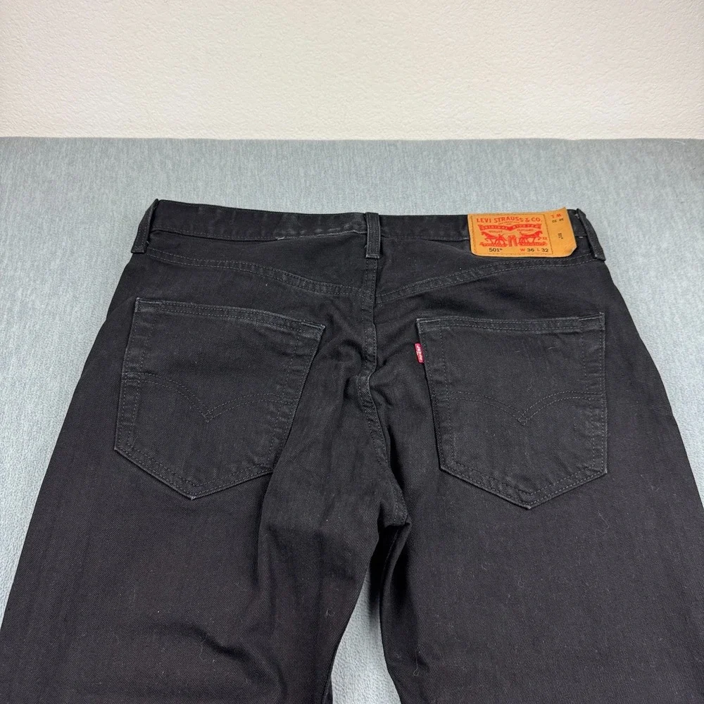 Levis 501 Jeans Mens 36X32 Black Button Fly Straight Cotton Classic Denim Pants